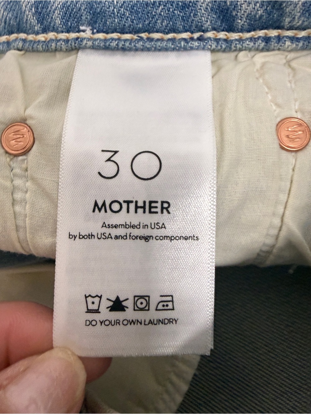 Mother “The Tripper Cut Off Fray” Jean Shorts Women’s 30 - Picture 3 of 13
